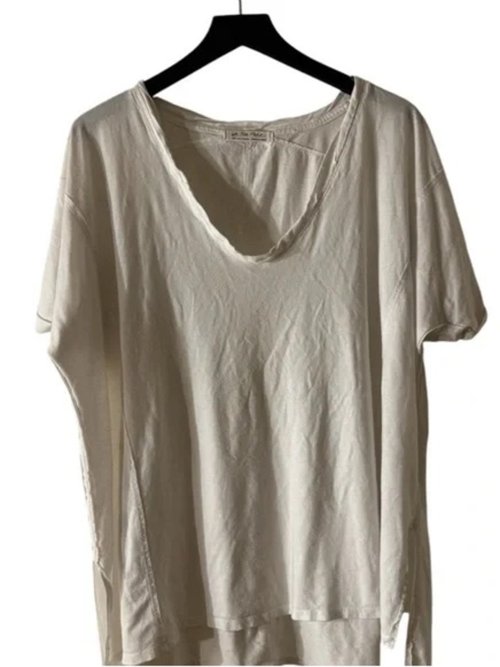 Women's Cream V-Neck Short Sleeve Top